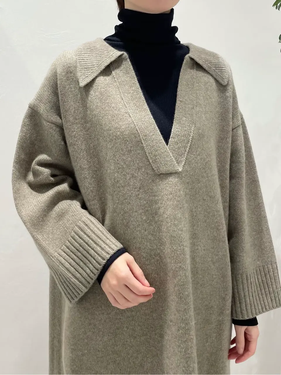 BEIGE， 小泉 コーディネート画像