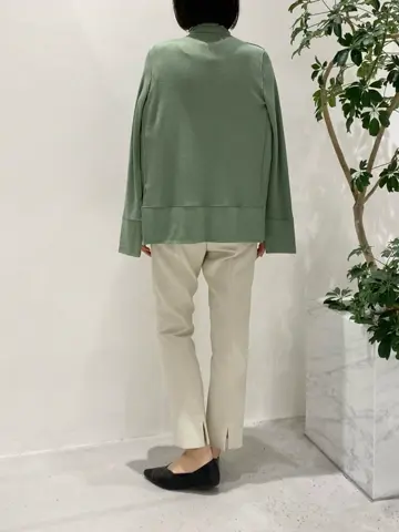 BEIGE， R.A コーディネート画像