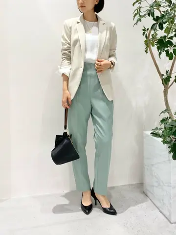 BEIGE， R.A コーディネート画像