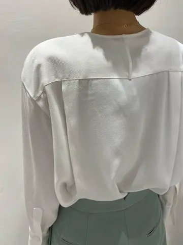 BEIGE， R.A コーディネート画像