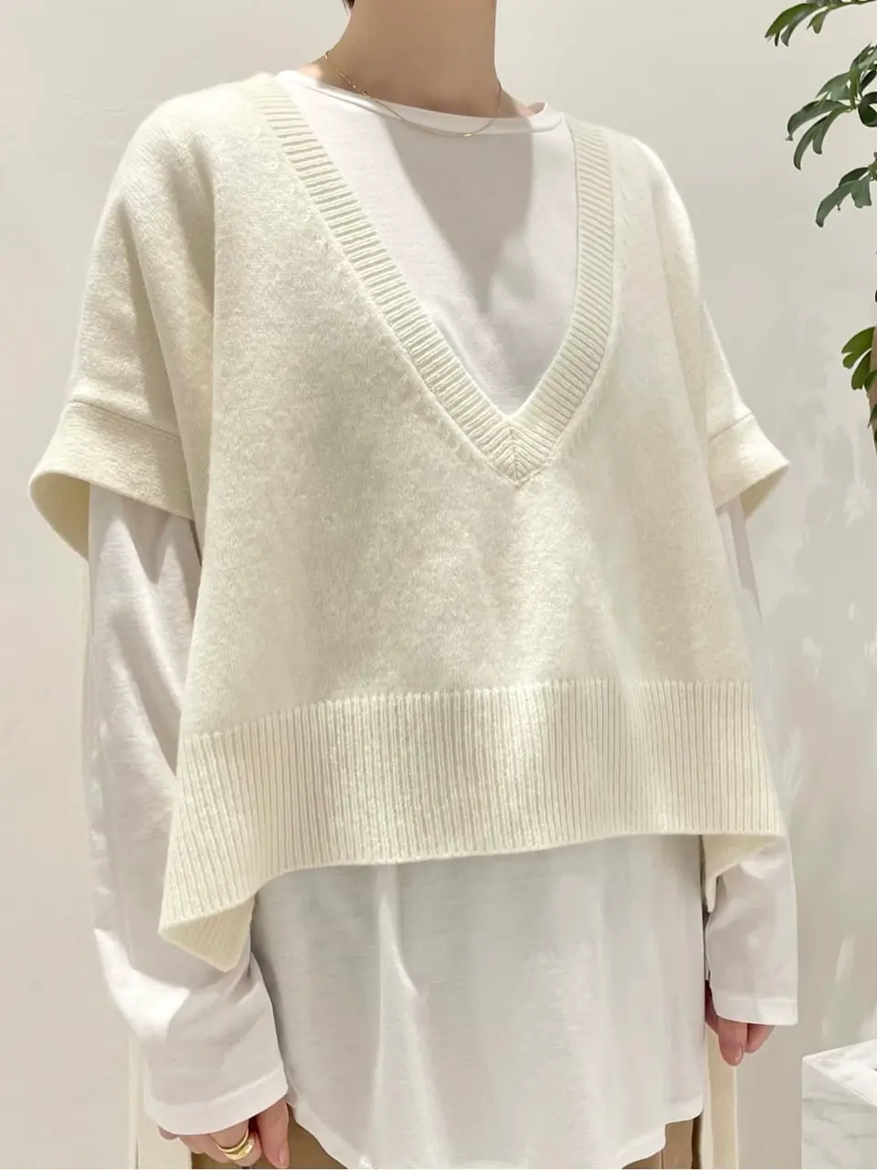 BEIGE， 小泉 コーディネート画像