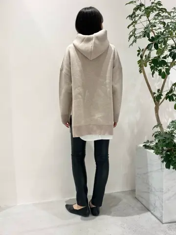 BEIGE， R.A コーディネート画像