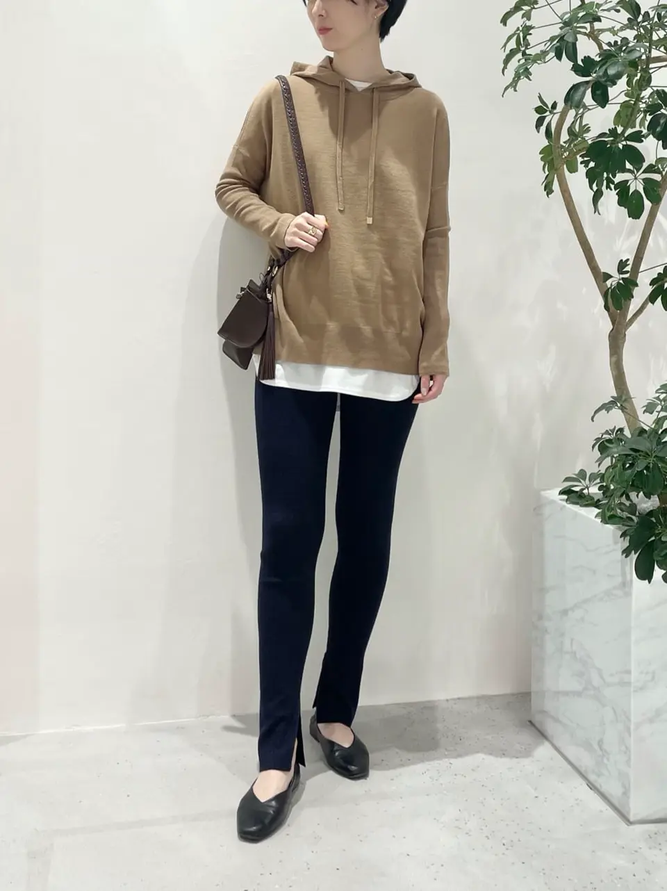 BEIGE， 小泉 コーディネート画像
