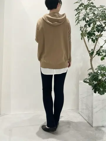 BEIGE， 小泉 コーディネート画像