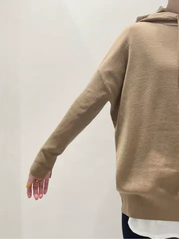 BEIGE， 小泉 コーディネート画像