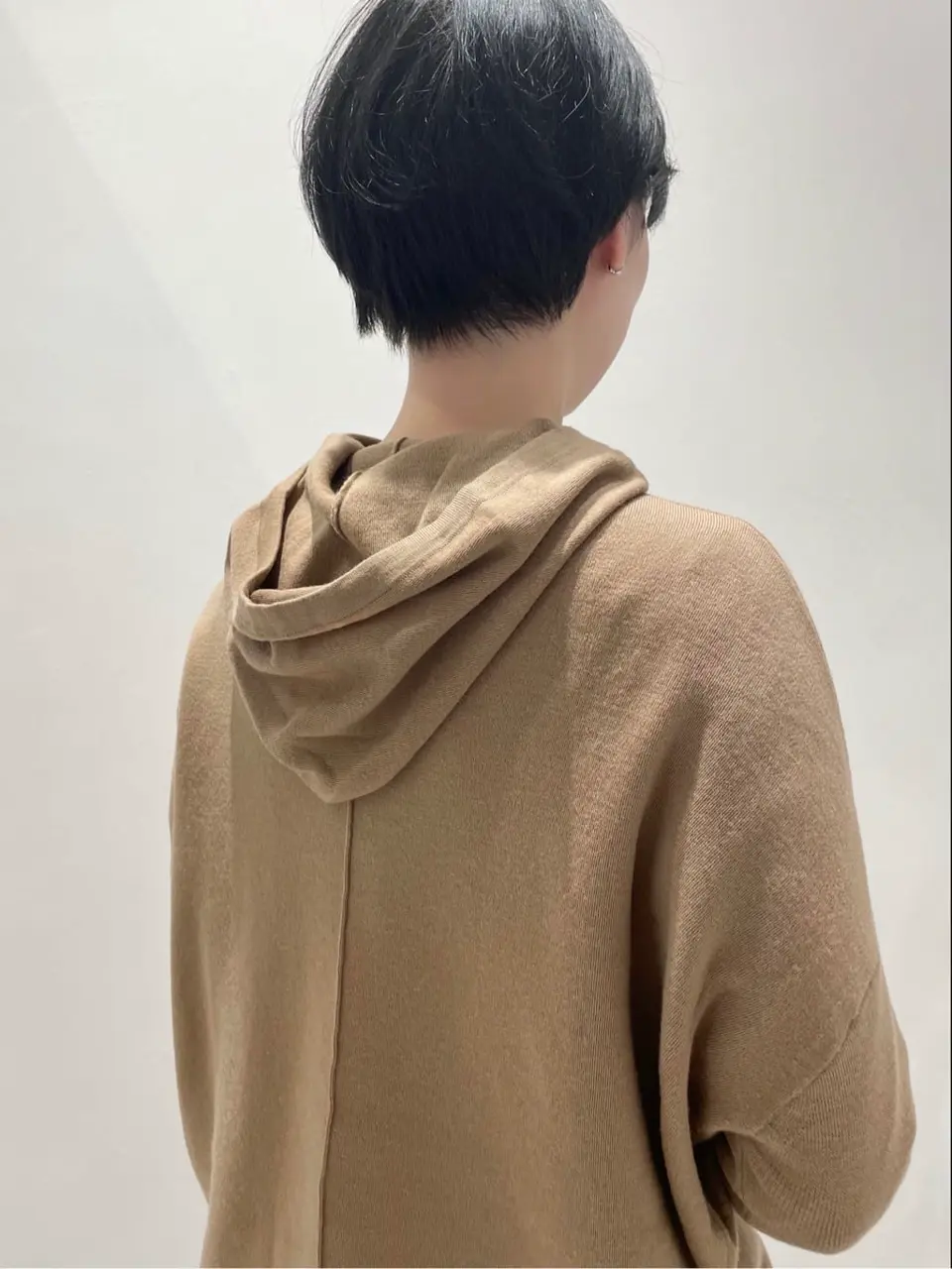 BEIGE， 小泉 コーディネート画像