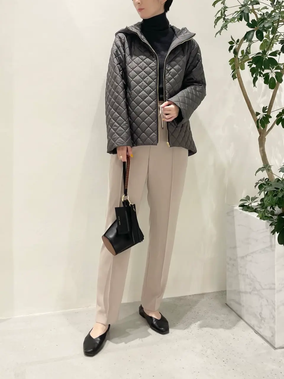 BEIGE， 小泉 コーディネート画像