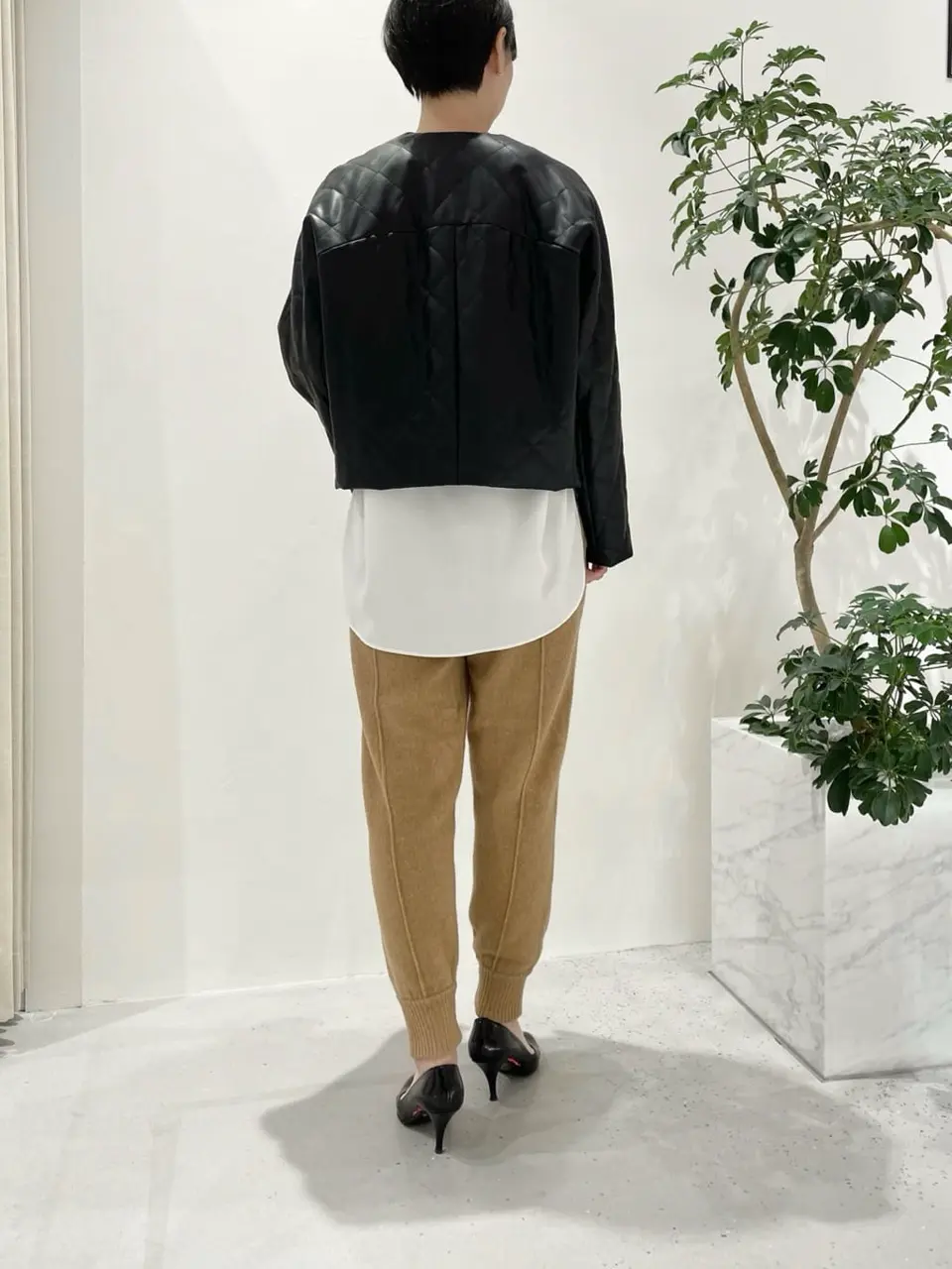 BEIGE， 小泉 コーディネート画像