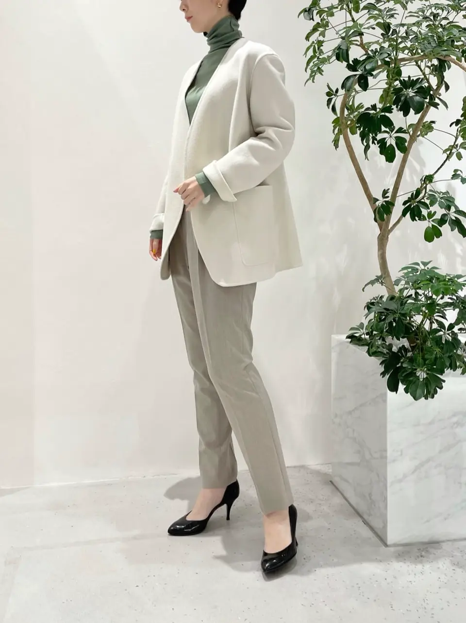 BEIGE， 小泉 コーディネート画像