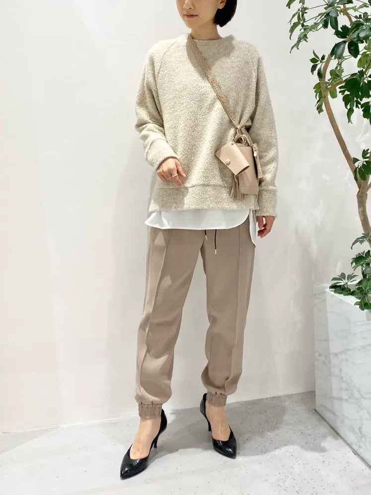 BEIGE， R.A コーディネート画像