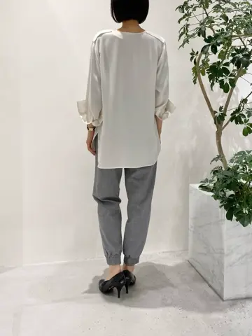 BEIGE， R.A コーディネート画像