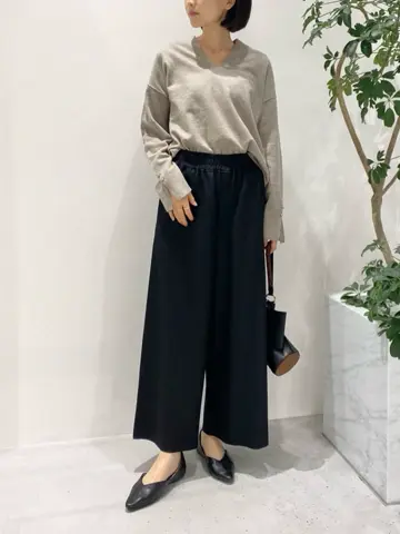 BEIGE， R.A コーディネート画像