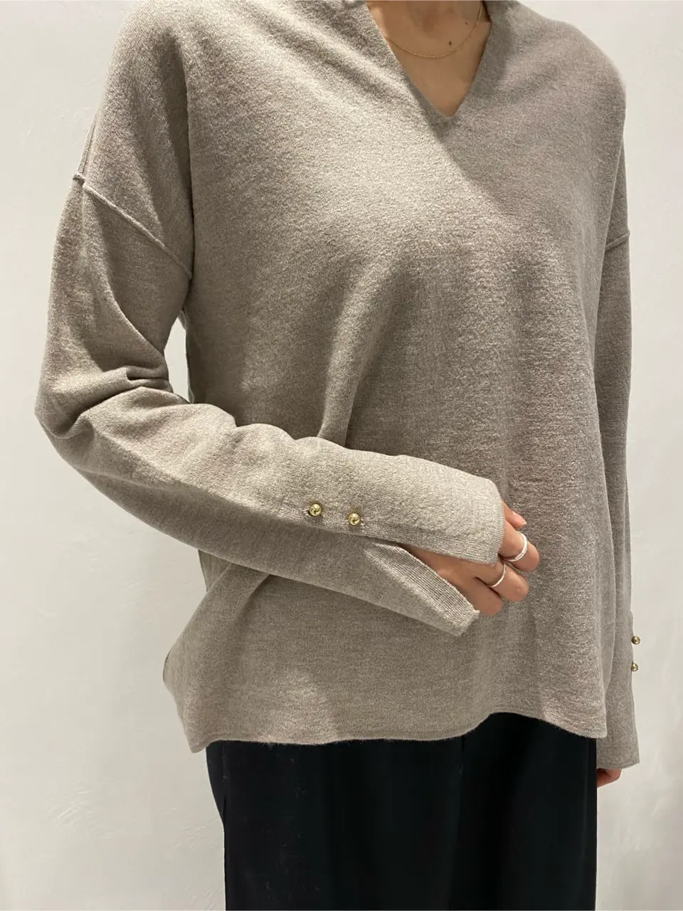 BEIGE， R.A コーディネート画像