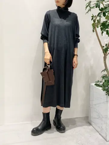 BEIGE， R.A コーディネート画像