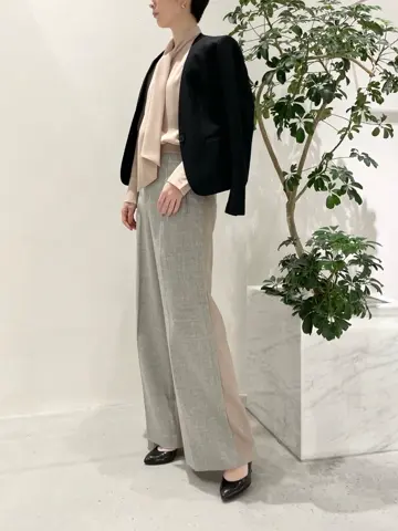 BEIGE， 小泉 コーディネート画像