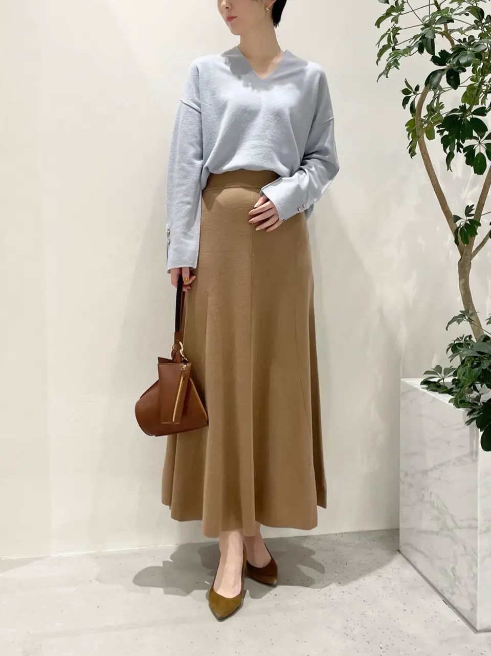 BEIGE， 小泉 コーディネート画像