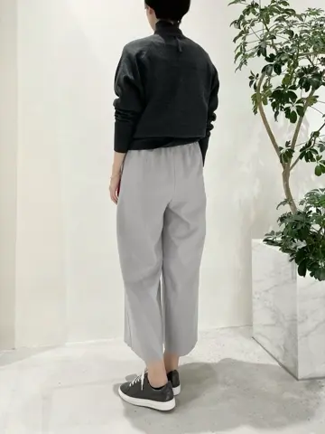 BEIGE， 小泉 コーディネート画像