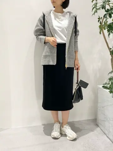 BEIGE， R.A コーディネート画像