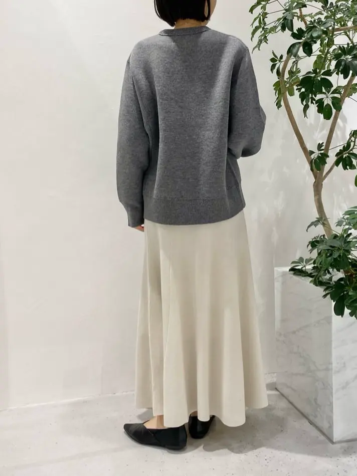 BEIGE， R.A コーディネート画像