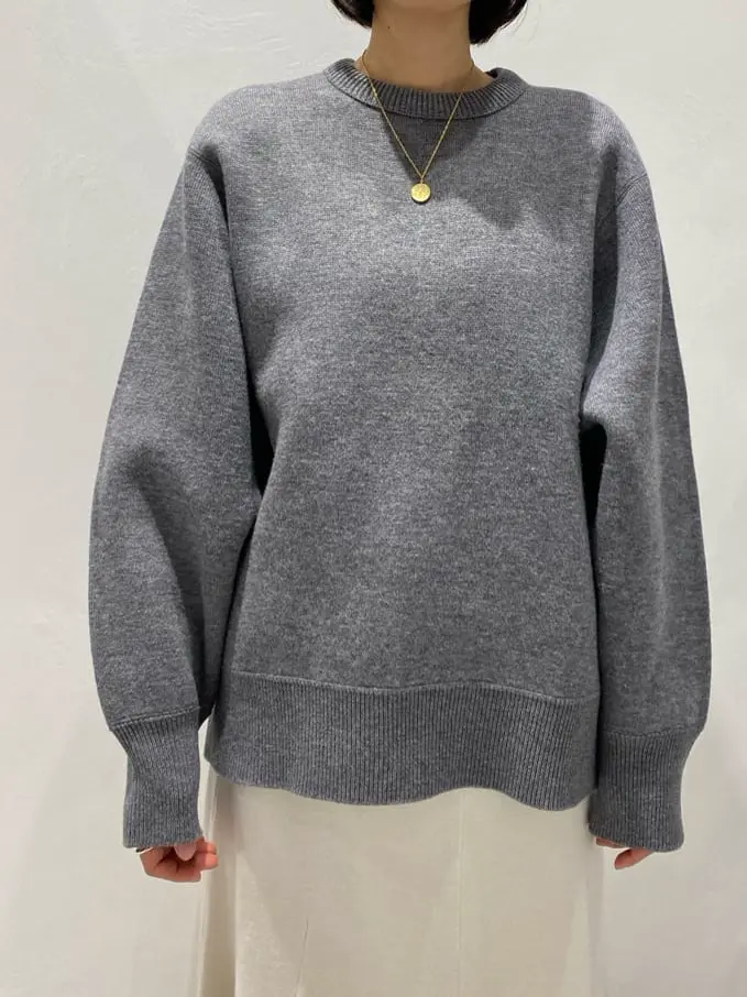 BEIGE， R.A コーディネート画像