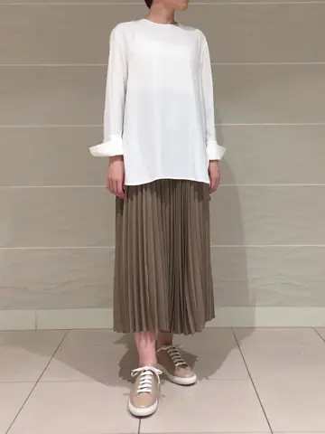 BEIGE， スタッフ コーディネート画像