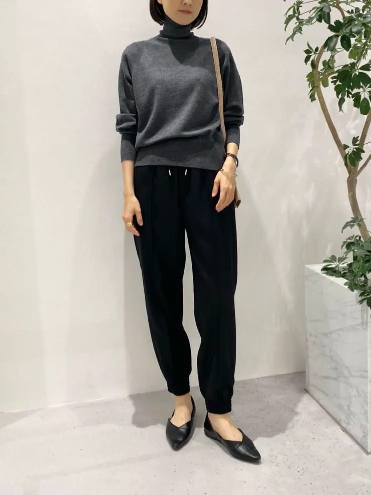 BEIGE， R.A コーディネート画像