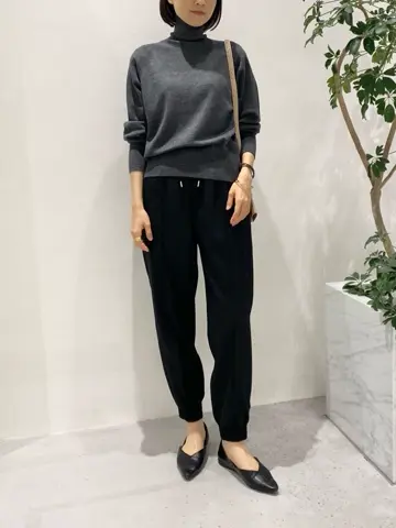 BEIGE， R.A コーディネート画像