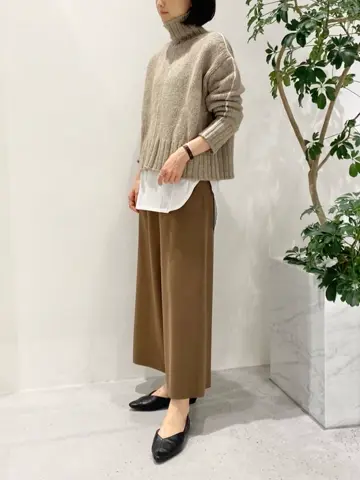 BEIGE， R.A コーディネート画像