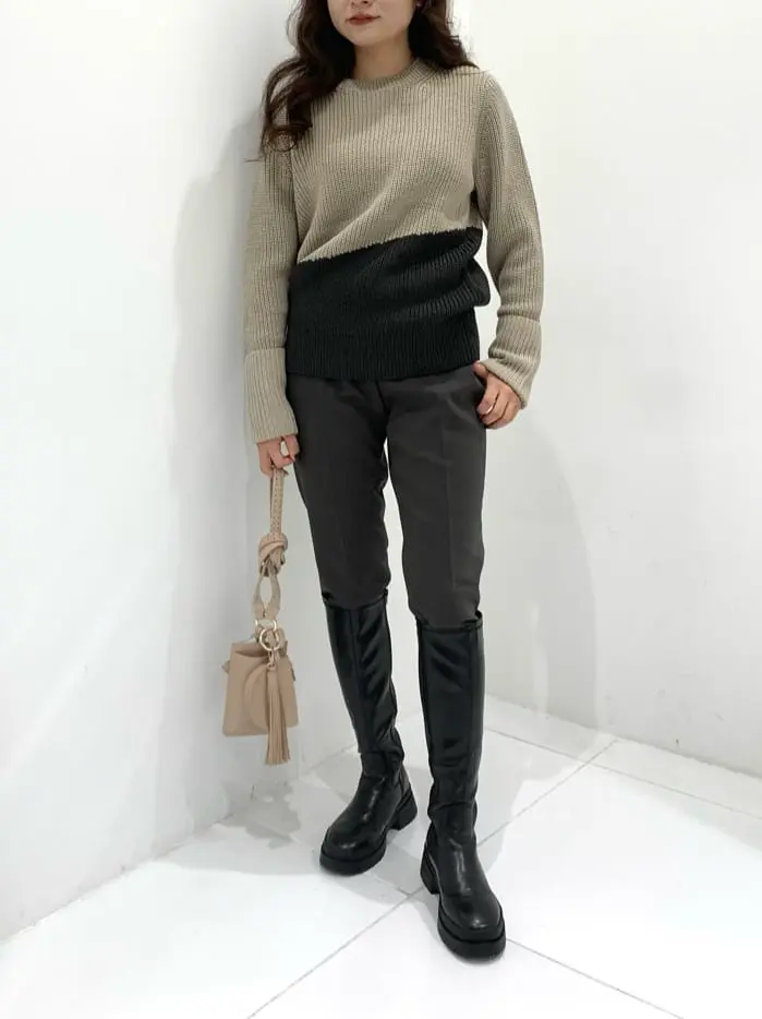 BEIGE， アライ コーディネート画像