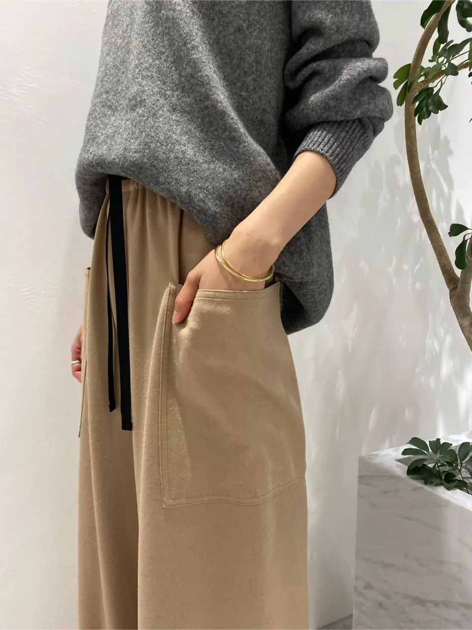 BEIGE， R.A コーディネート画像