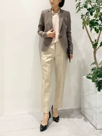 BEIGE， R.A コーディネート画像