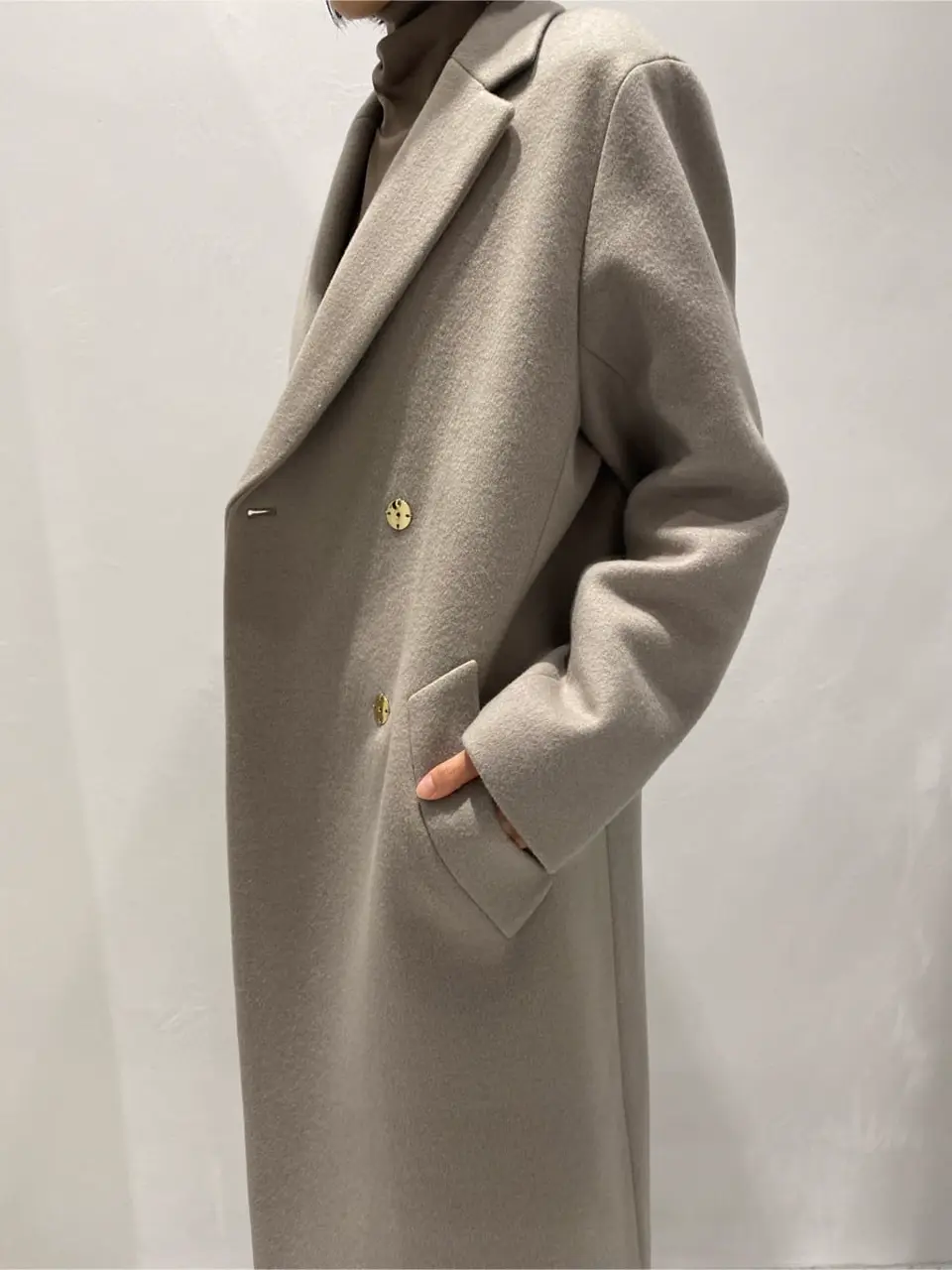 BEIGE， R.A コーディネート画像