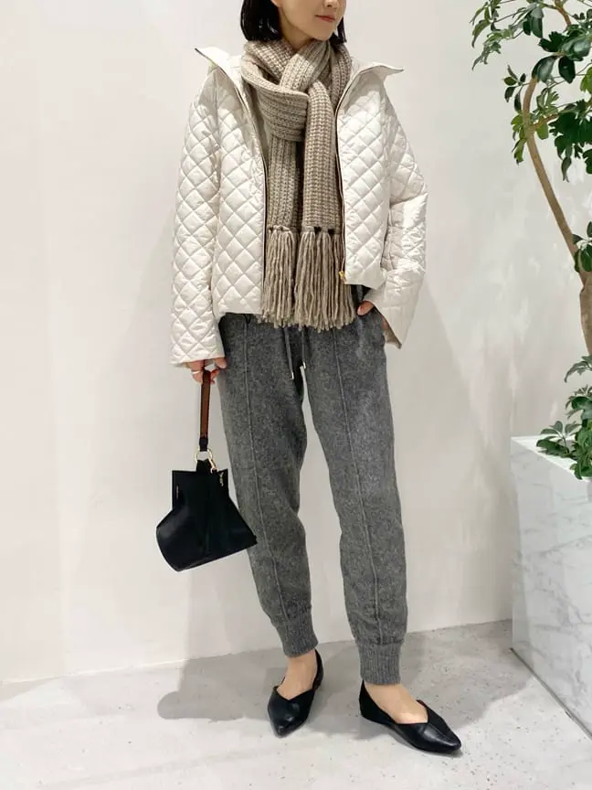 BEIGE， R.A コーディネート画像