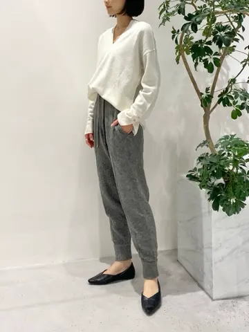 BEIGE， R.A コーディネート画像