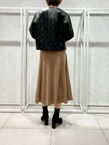 BEIGE， 柴田 コーディネート画像