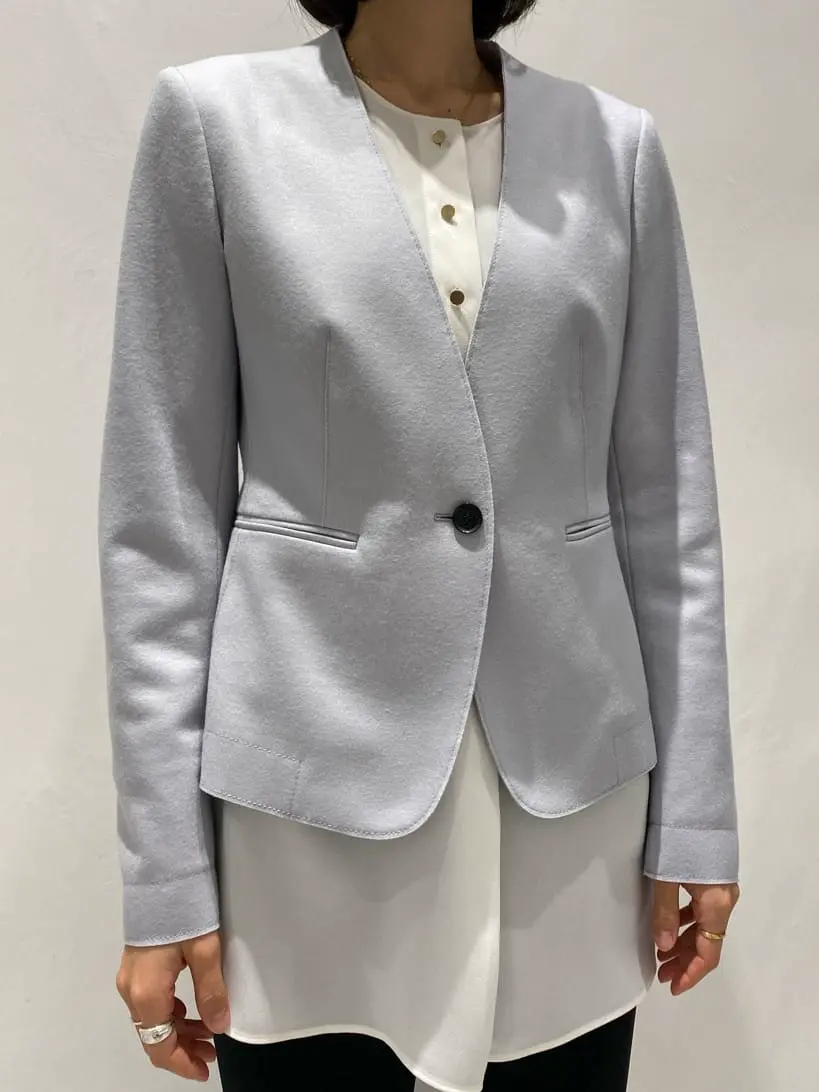 BEIGE， R.A コーディネート画像