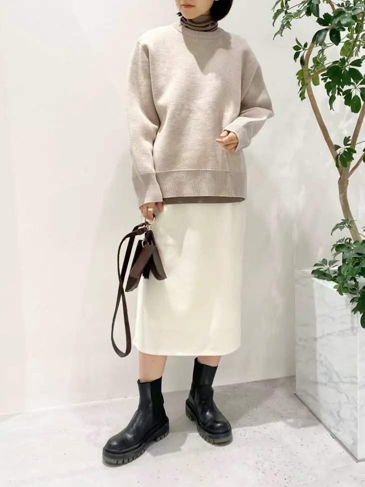 BEIGE， R.A コーディネート画像