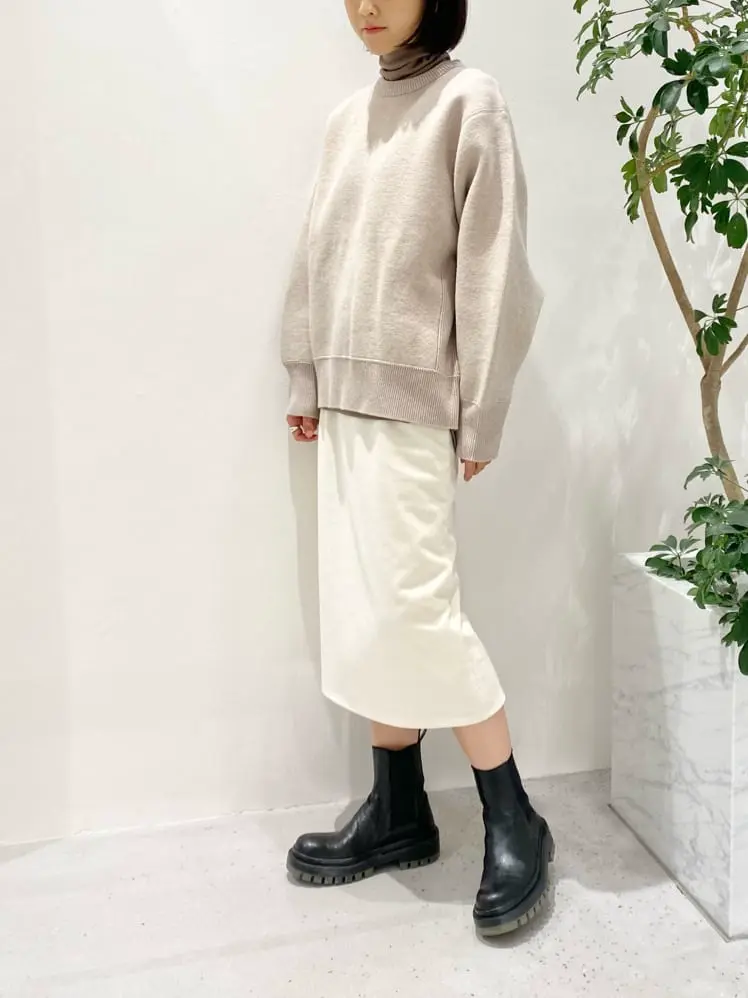 BEIGE， R.A コーディネート画像