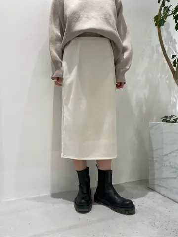 BEIGE， R.A コーディネート画像