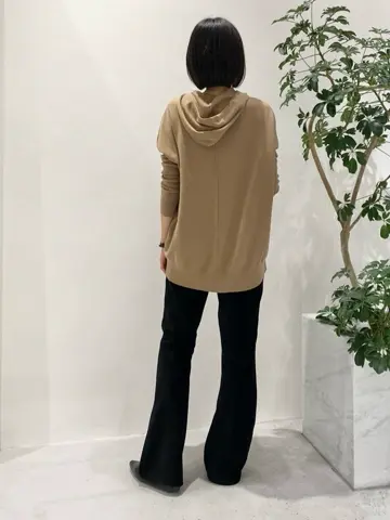 BEIGE， R.A コーディネート画像