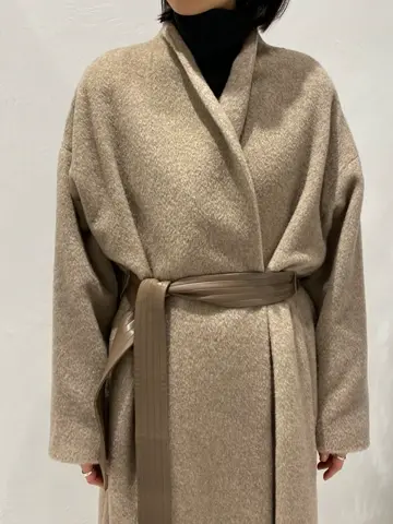 BEIGE， R.A コーディネート画像