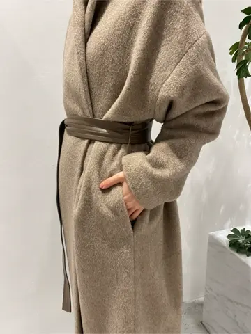 BEIGE， R.A コーディネート画像