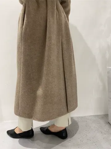 BEIGE， R.A コーディネート画像