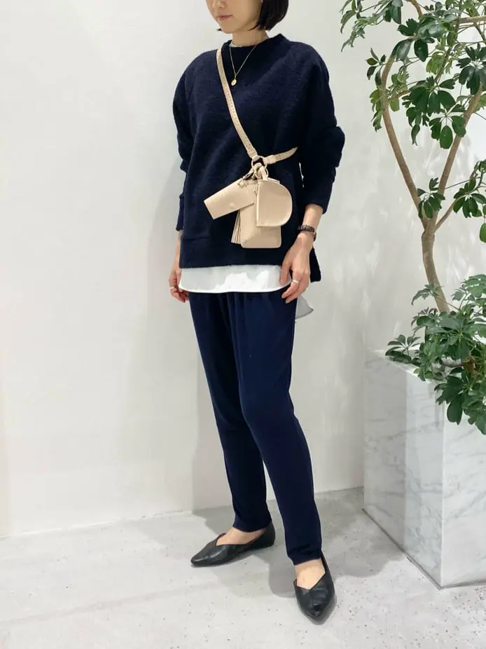 BEIGE， R.A コーディネート画像