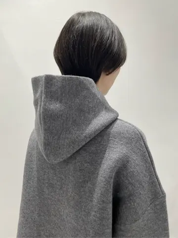 BEIGE， 小泉 コーディネート画像