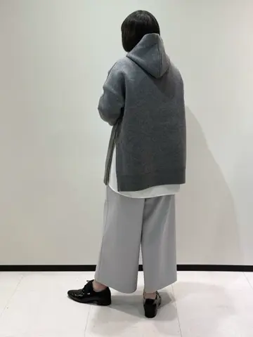 BEIGE， 藤木 コーディネート画像