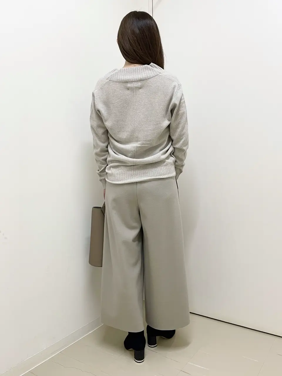 BEIGE， スタッフ コーディネート画像