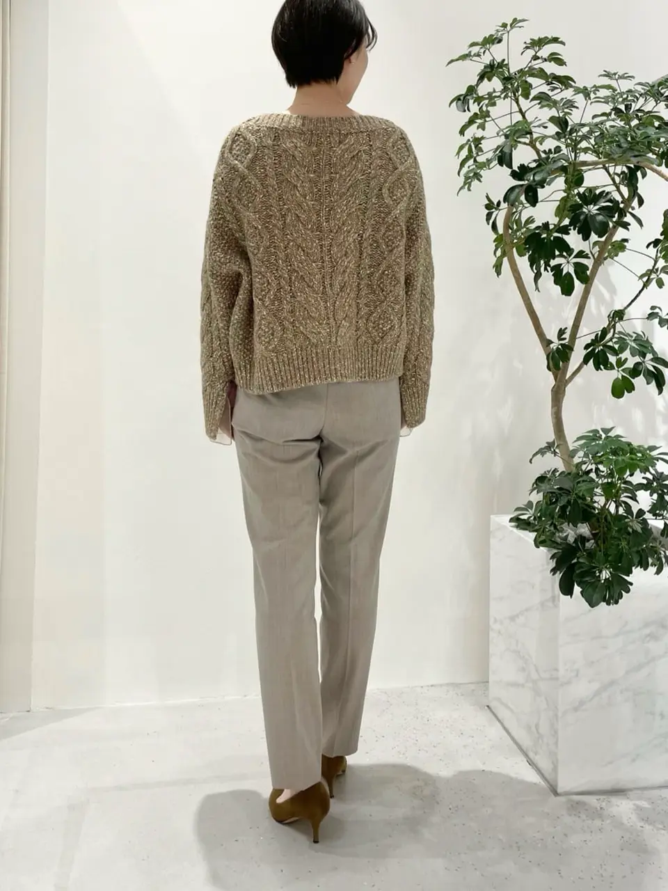 BEIGE， 小泉 コーディネート画像