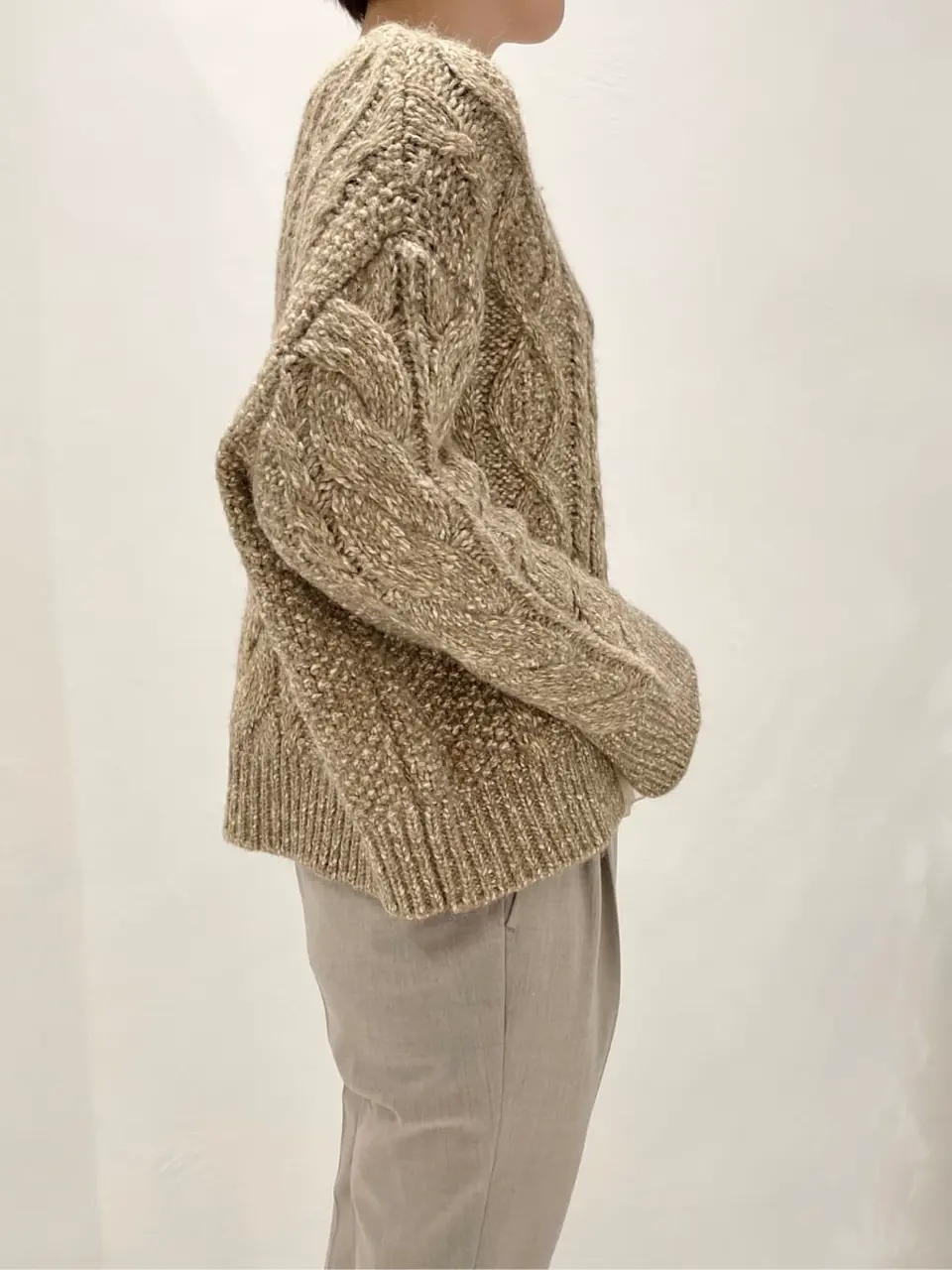 BEIGE， 小泉 コーディネート画像