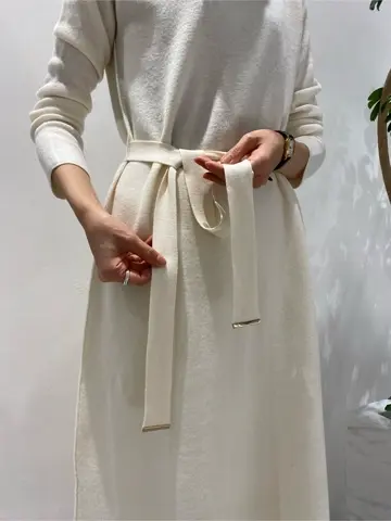 BEIGE， R.A コーディネート画像